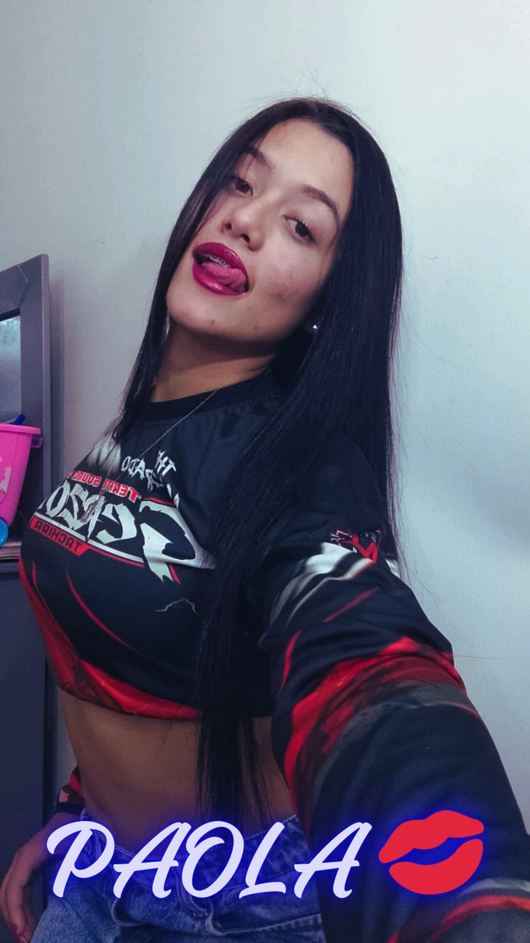 "Dangerously divine." โก๐๐ท