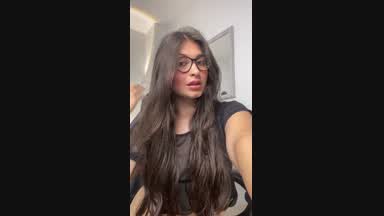 😈