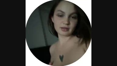viola โ intimate movements