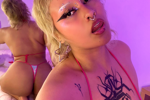 Blonde Maddy