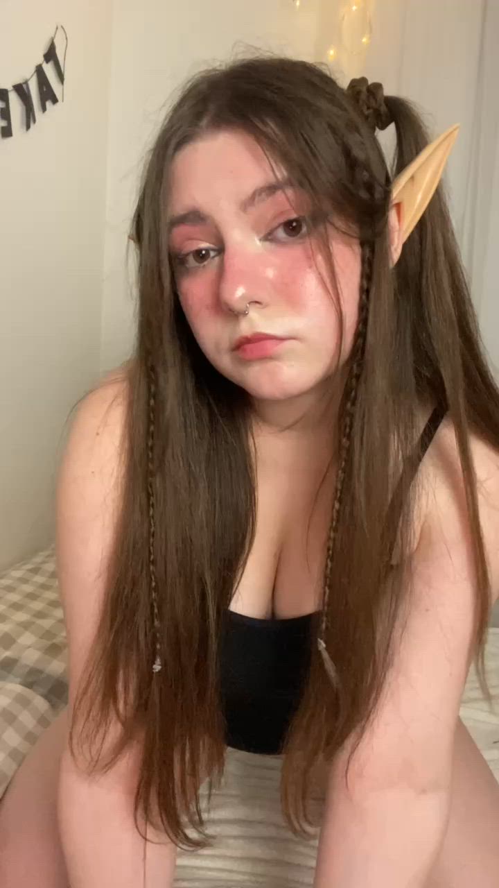 ahegao queen's here ;)