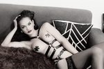 MISTRESS VALENTINA