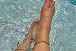 FEET