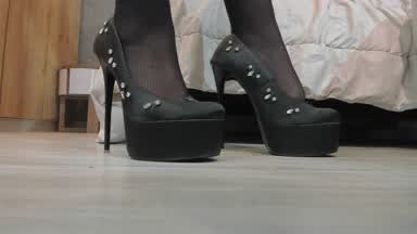 admire my heels