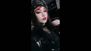 ♥♥♥