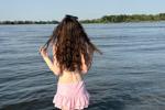 I love the waves