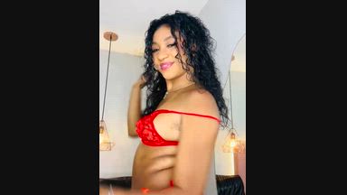 Red temptation 💗