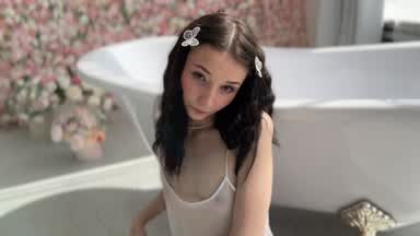 nude bath core