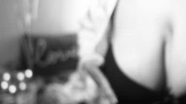 Sensual mood