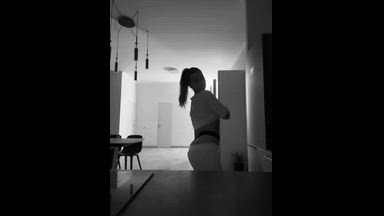 sexy dance ^
