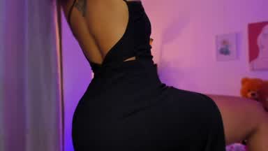 Take my waist and dance