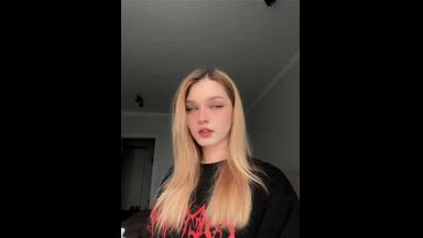 Hello hello :3