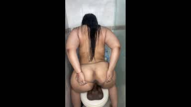 Fucking in the toilet