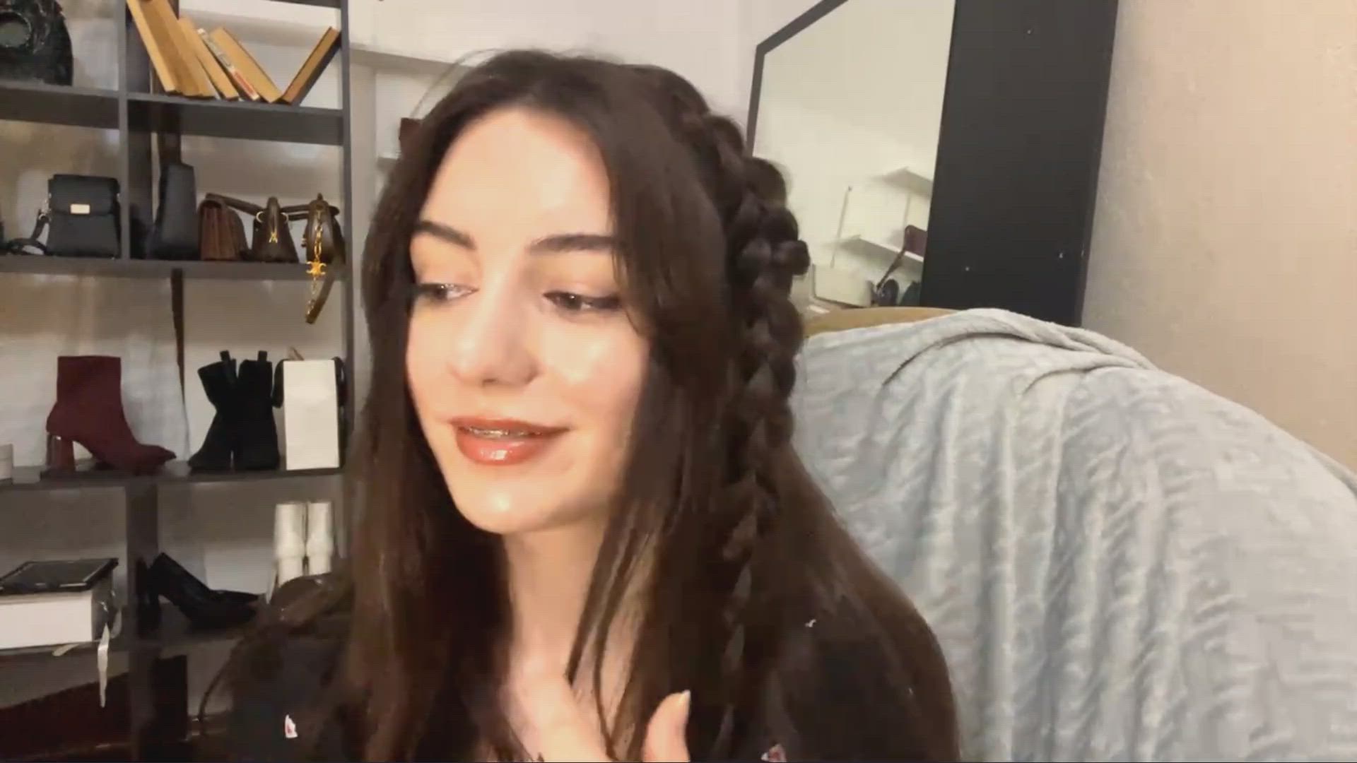 hairstyle