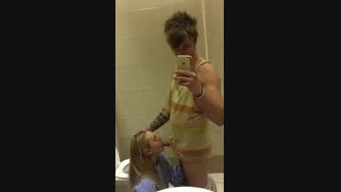 PUBLIC BATHROOM BJ##