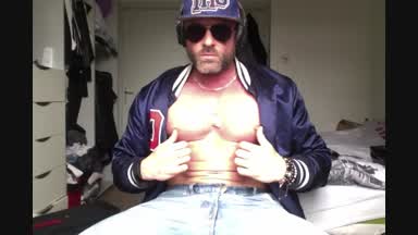 Wanna play with my BBalls?