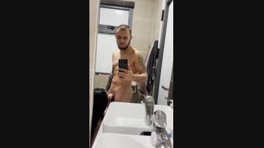 BLOWJOB IN SHOWER