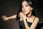 <3