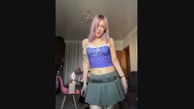 Hi folks! Just how I looks like video
