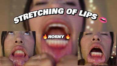 lips play