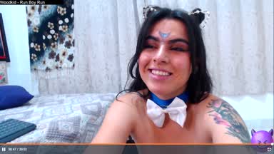 40min of squirt and spit