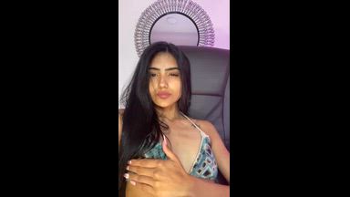 I love them and my pussy too 🤤🍑
