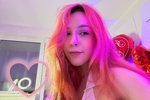 <3