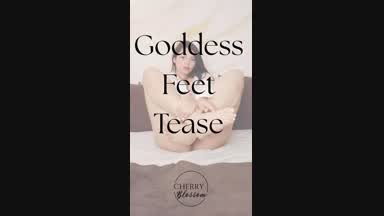 GODDESS FEET TEASE ✨🔥