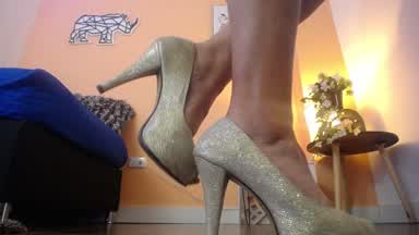 Worship of heels