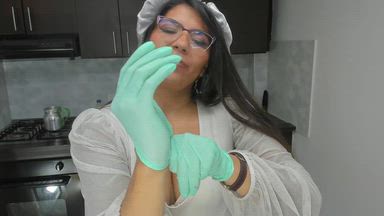put gloves green