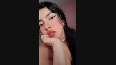 😘