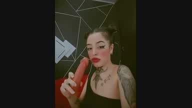 suck dildo