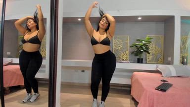Yoga session on leggins