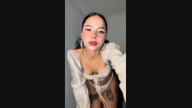 kisses