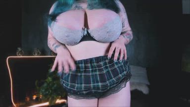 Tease butt and slaps show