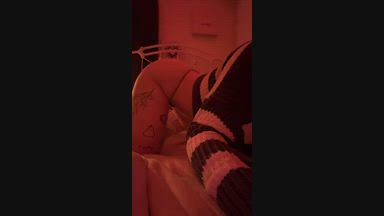 livsopeachy live Chaturbate webcam gallery thumbnail