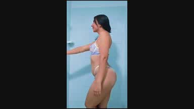 Bath me with me