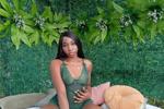 sexy outdoors😻💚