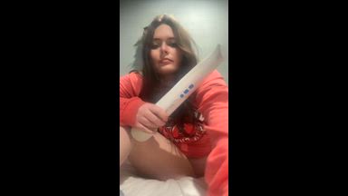 luckygirl96 — Wand play