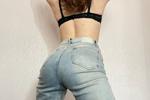 I'm wearing tight jeans