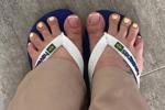 feet