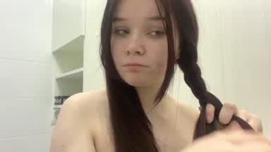 Braiding pigtails