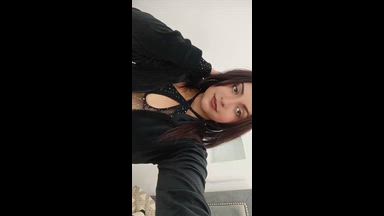 sexy and hot girl!