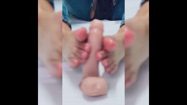 Eat my feet baby