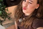 elen โ A kiss for you