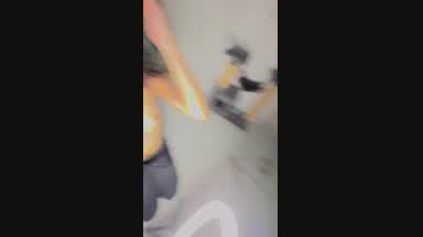 1g