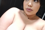 HOT GIRL