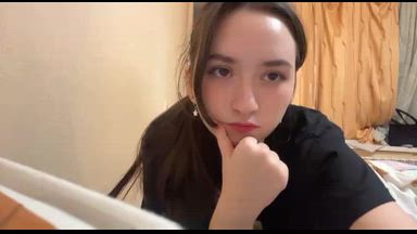 Singing :3