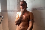 juan - onlyfans.com/paezcantor <3 — PLAYING IN THE SHOWER