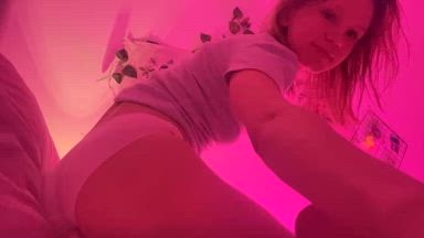 booty tease